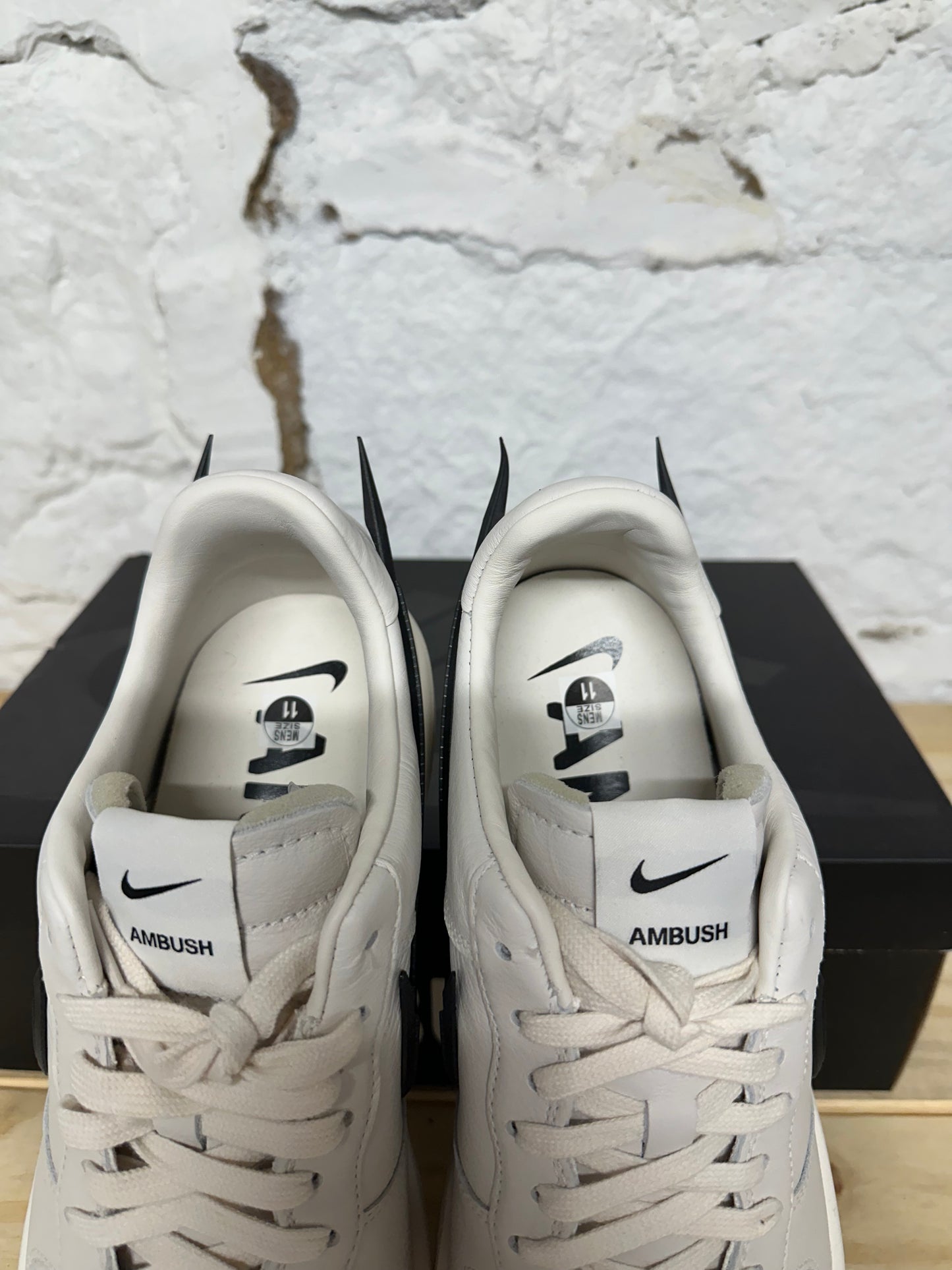 Nike Air Force 1 Low Ambush White Sz 11 DS