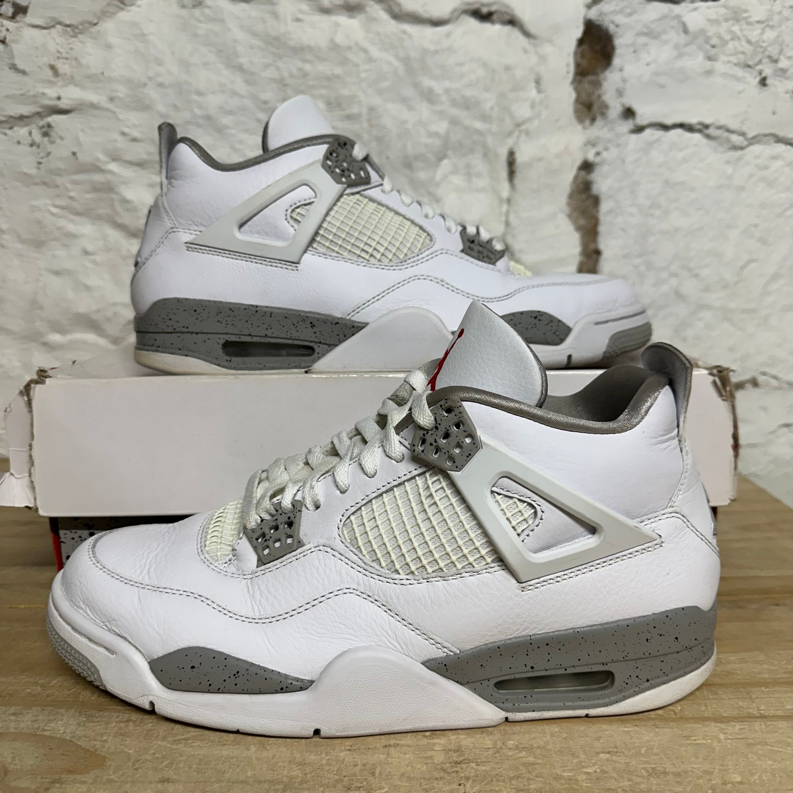 Air Jordan 4 White Oreo Sz 11