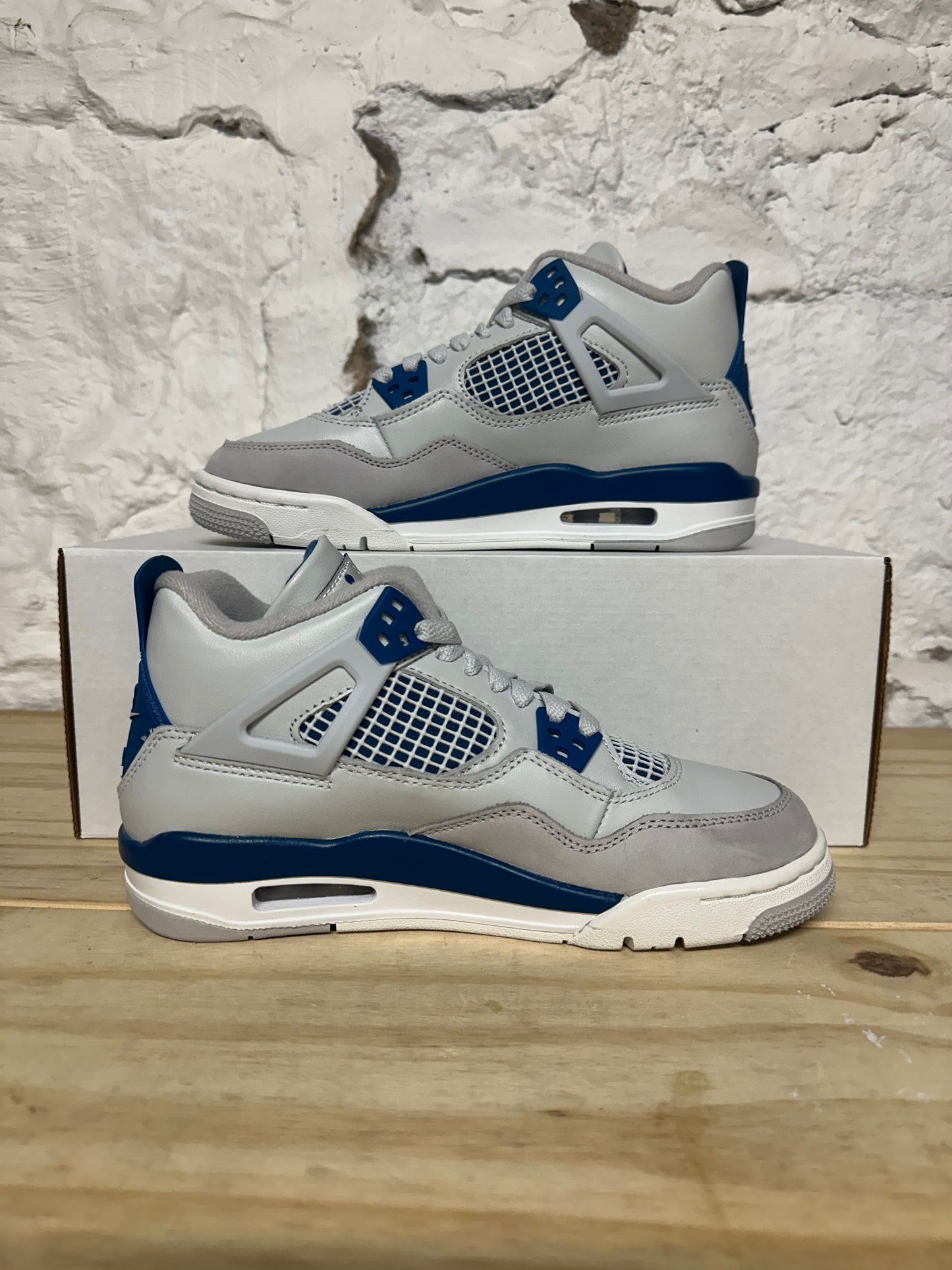 Air Jordan 4 Military Blue Sz 5.5Y DS