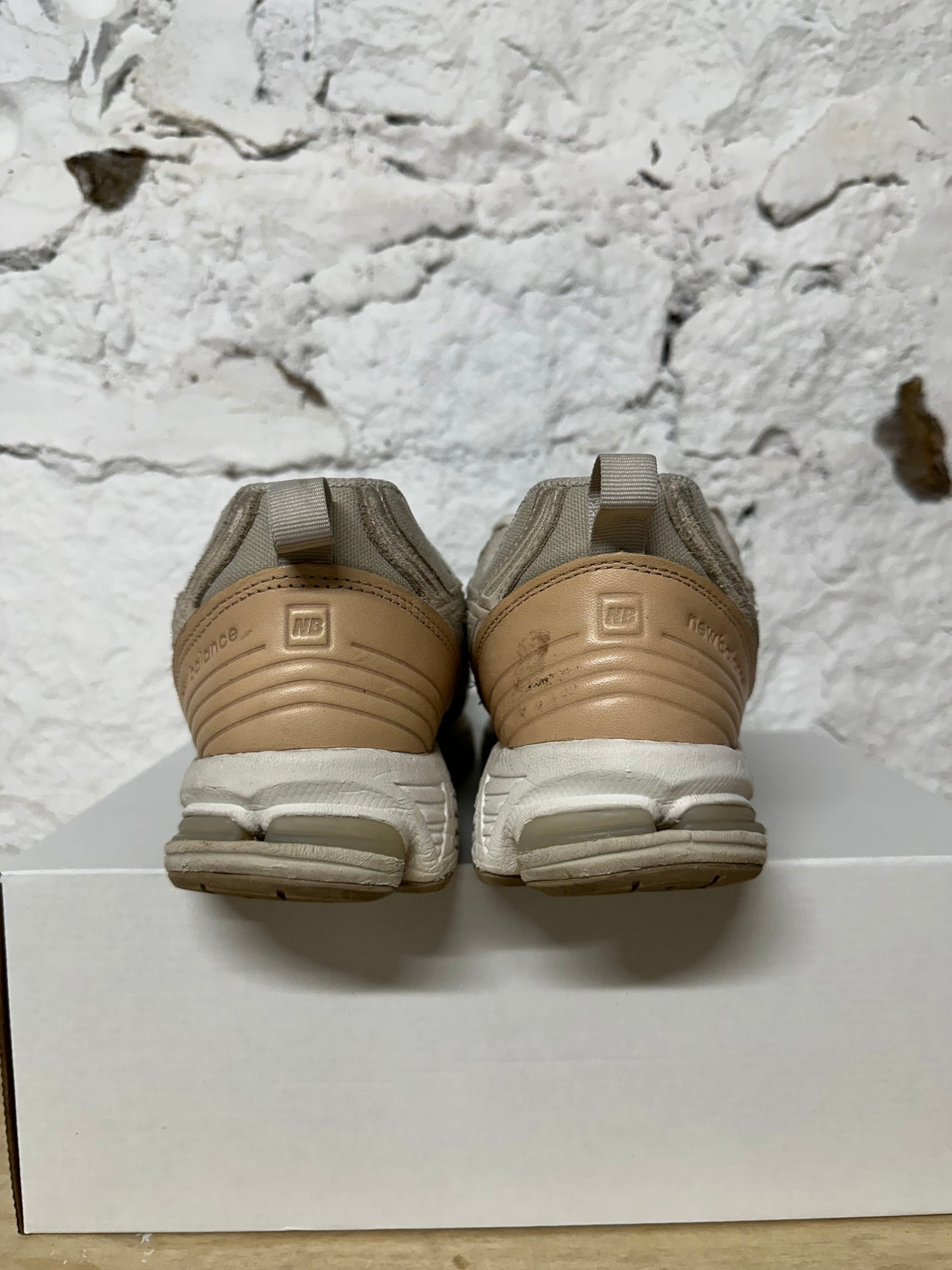 New Balance 1906F Timberwolf Frappe Sz 10