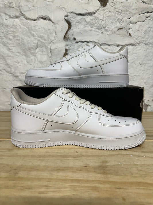 Nike Air Force 1 Low Supreme White Sz 11.5