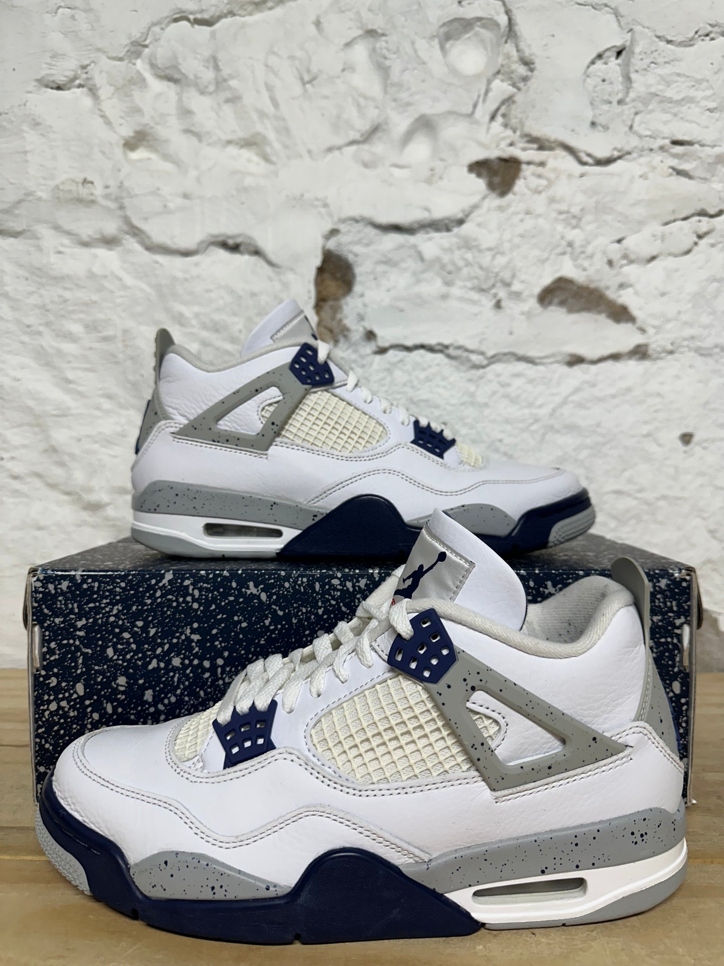 Air Jordan 4 Midnight Navy Sz 9.5