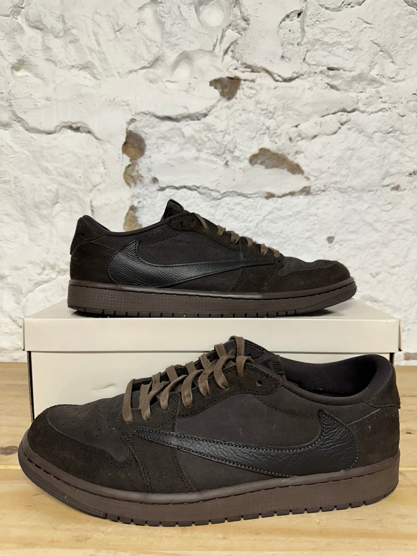 Air Jordan 1 Low Travis Scott Velvet Brown Sz 13