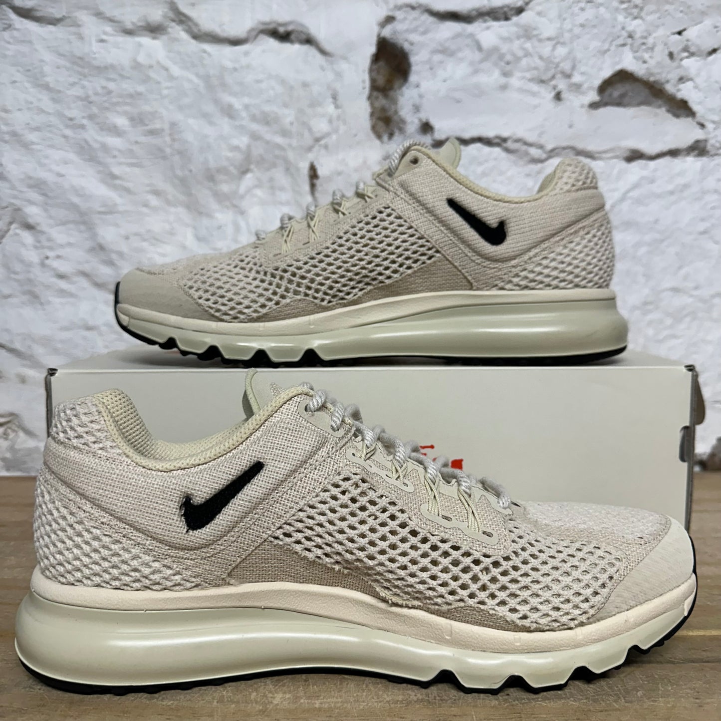 Nike Air Max 2013 Stussy Fossil Sz 10.5