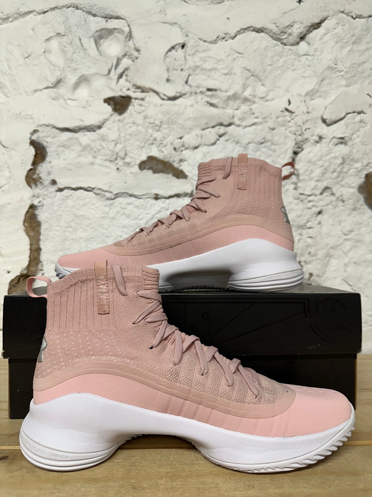 Under Armour Curry 4 Flushed Pink Sz 10.5 DS
