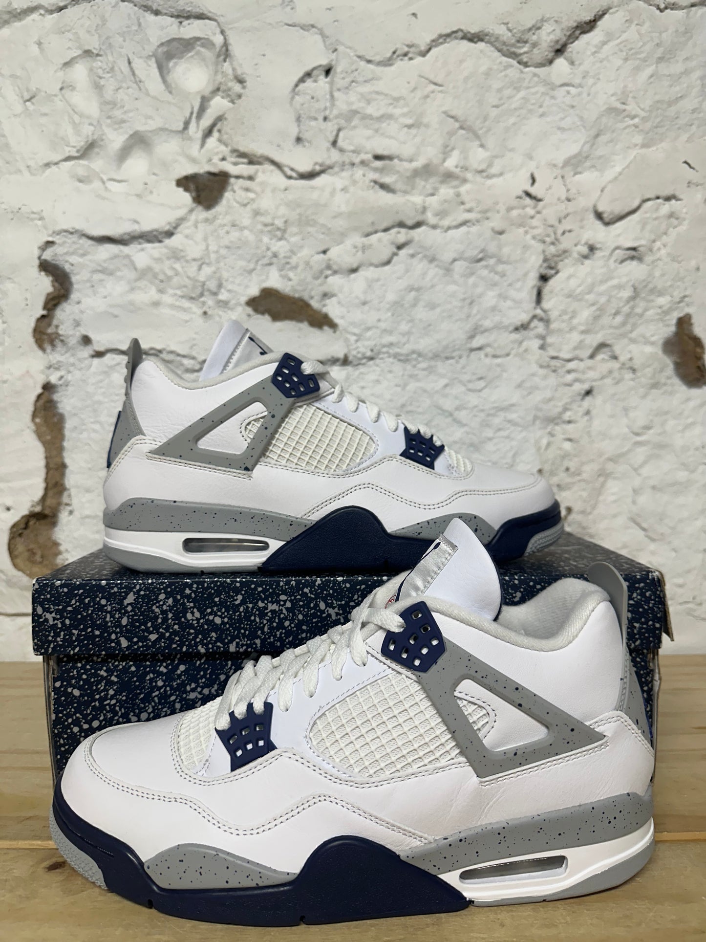 Air Jordan 4 Midnight Navy Sz 10 DS