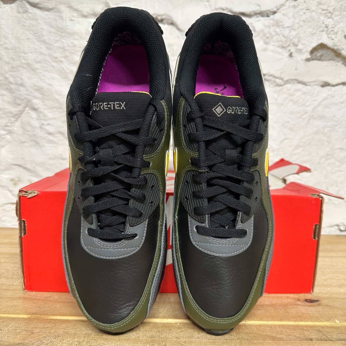 Nike Air Max 90 Goretex Cargo Khaki Sz 12