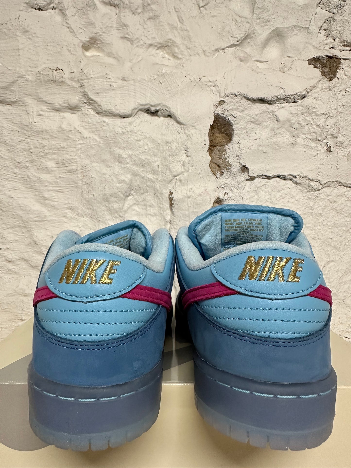 Nike SB Dunk Low Run The Jewels Sz 9 DS