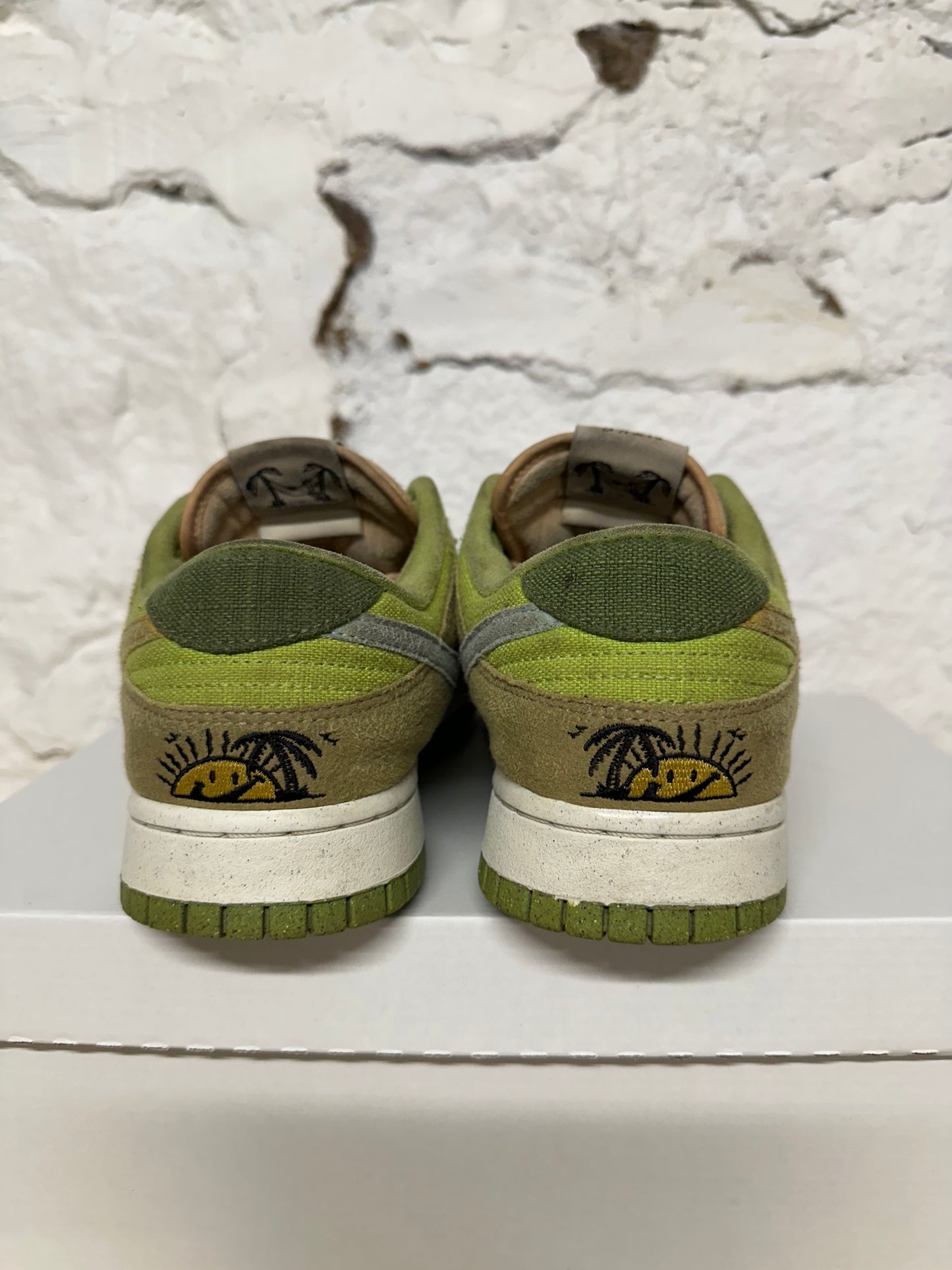 Nike Dunk Low Sun Club Sz 10