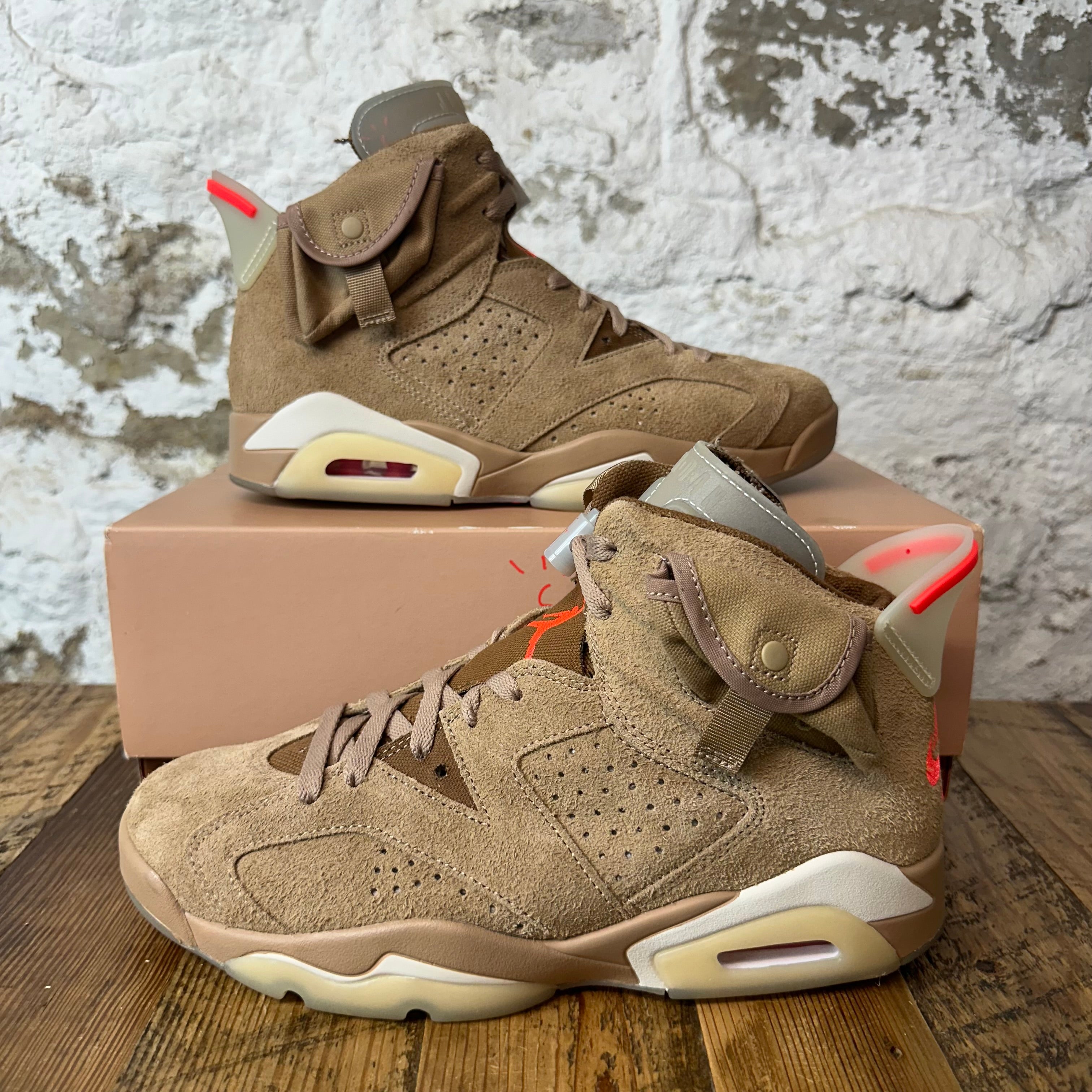 Air Jordan 6 Travis Scott British Khaki Sz 9