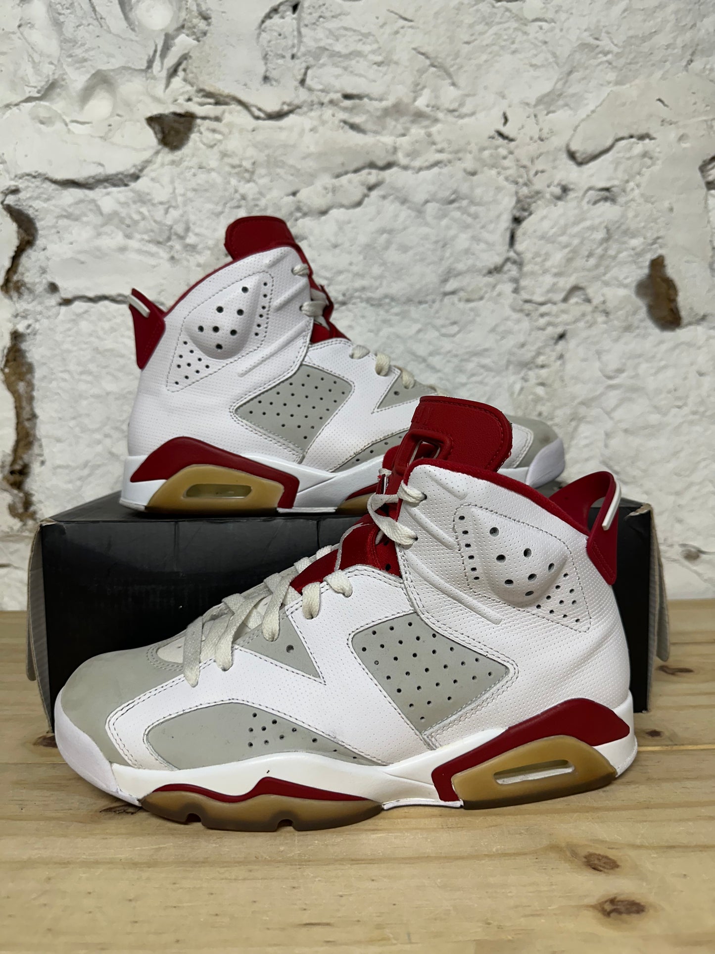 Air Jordan 6 Alternate Hare Sz 9