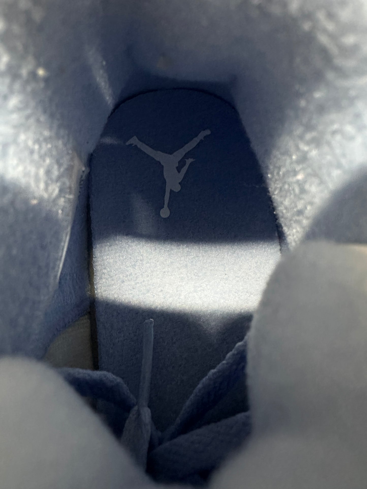 Air Jordan 4 Forget Me Not Sz 2Y