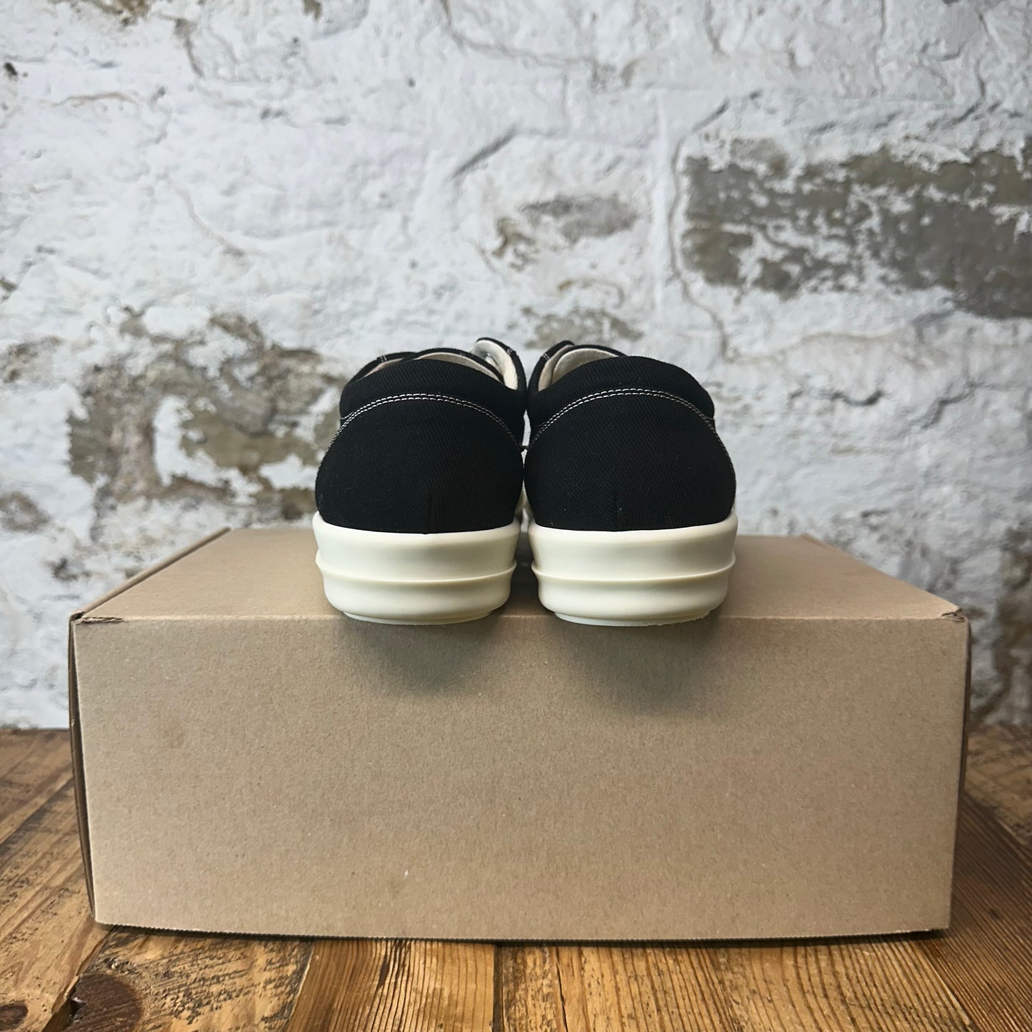 Rick Owens Vintage Black Milk Sneaker Sz 9 (42)