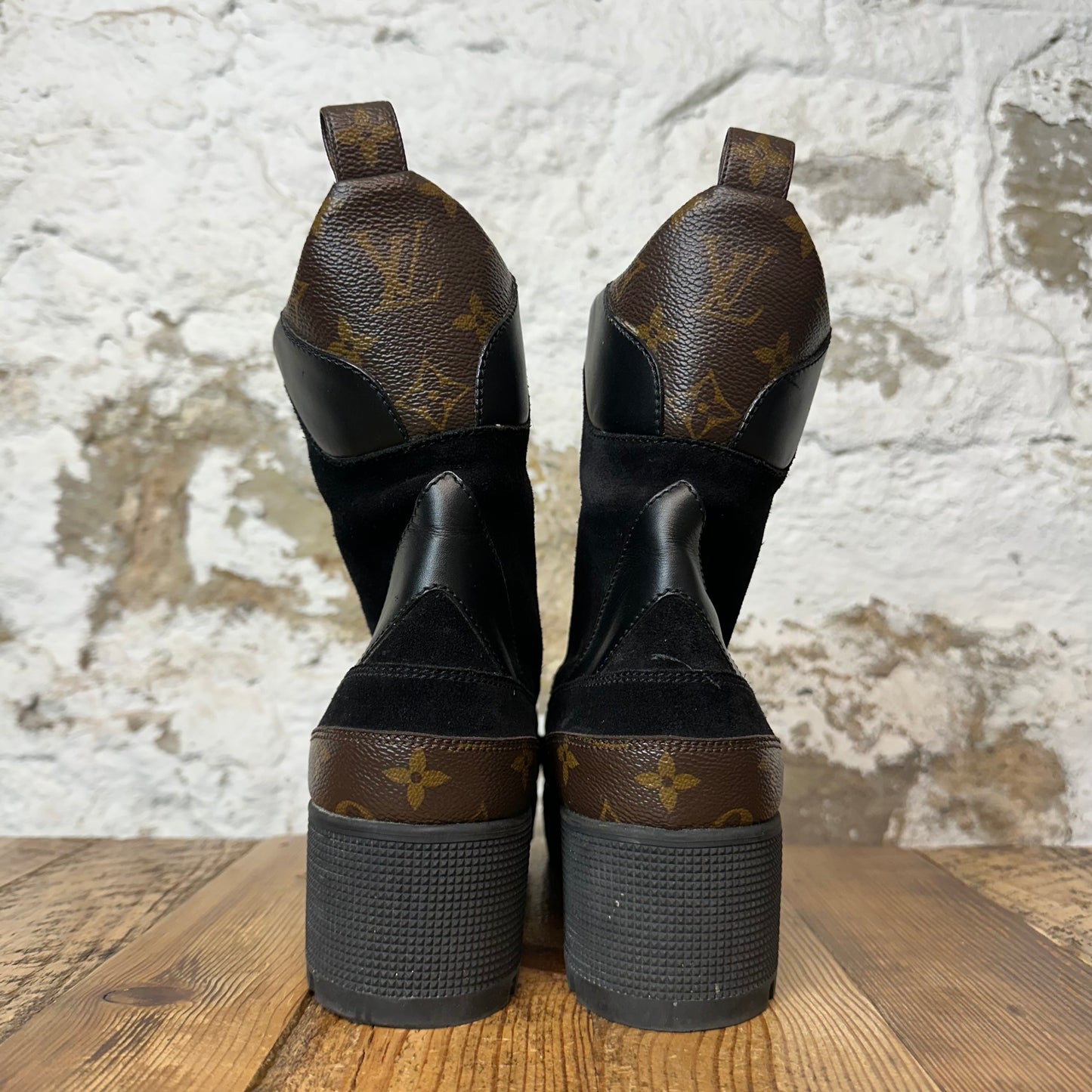 Louis Vuitton Black Brown Monogram Laureate Boot Sneaker Sz 9 (42)