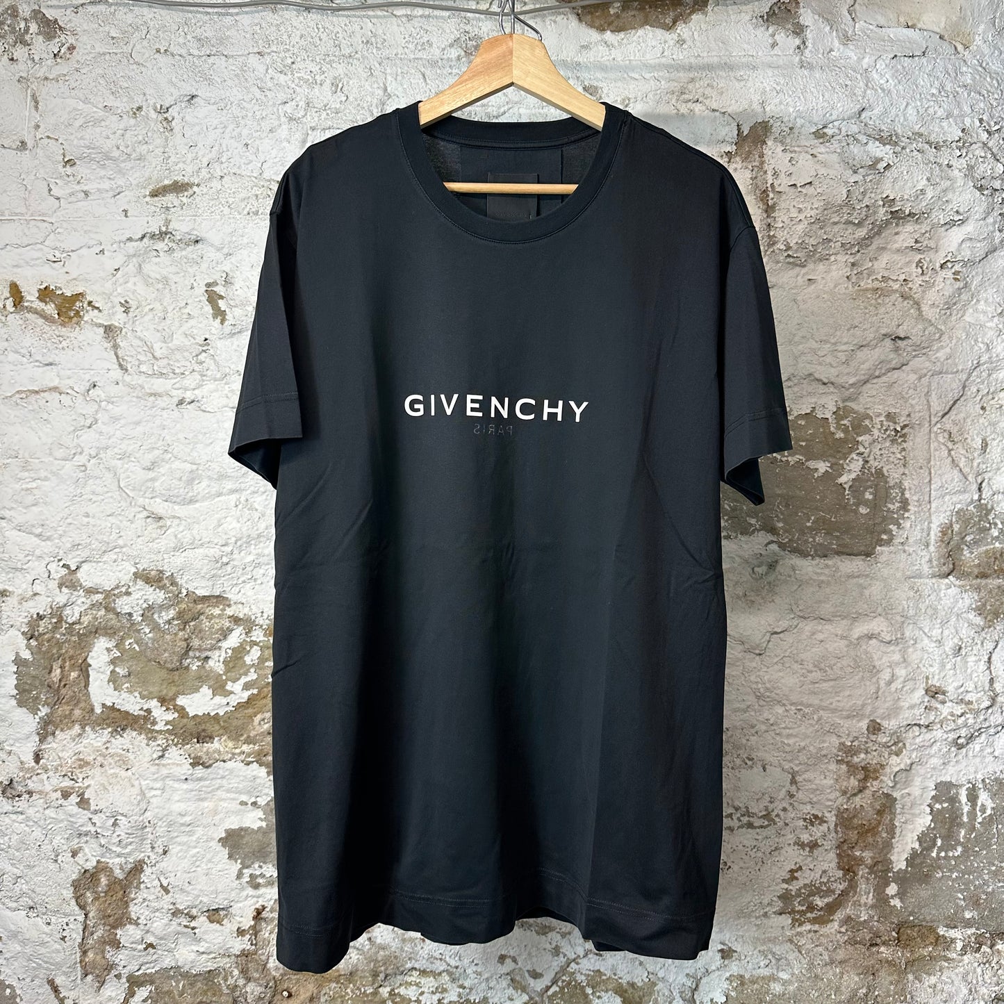 Givenchy Spellout Paris Black T-Shirt Sz S