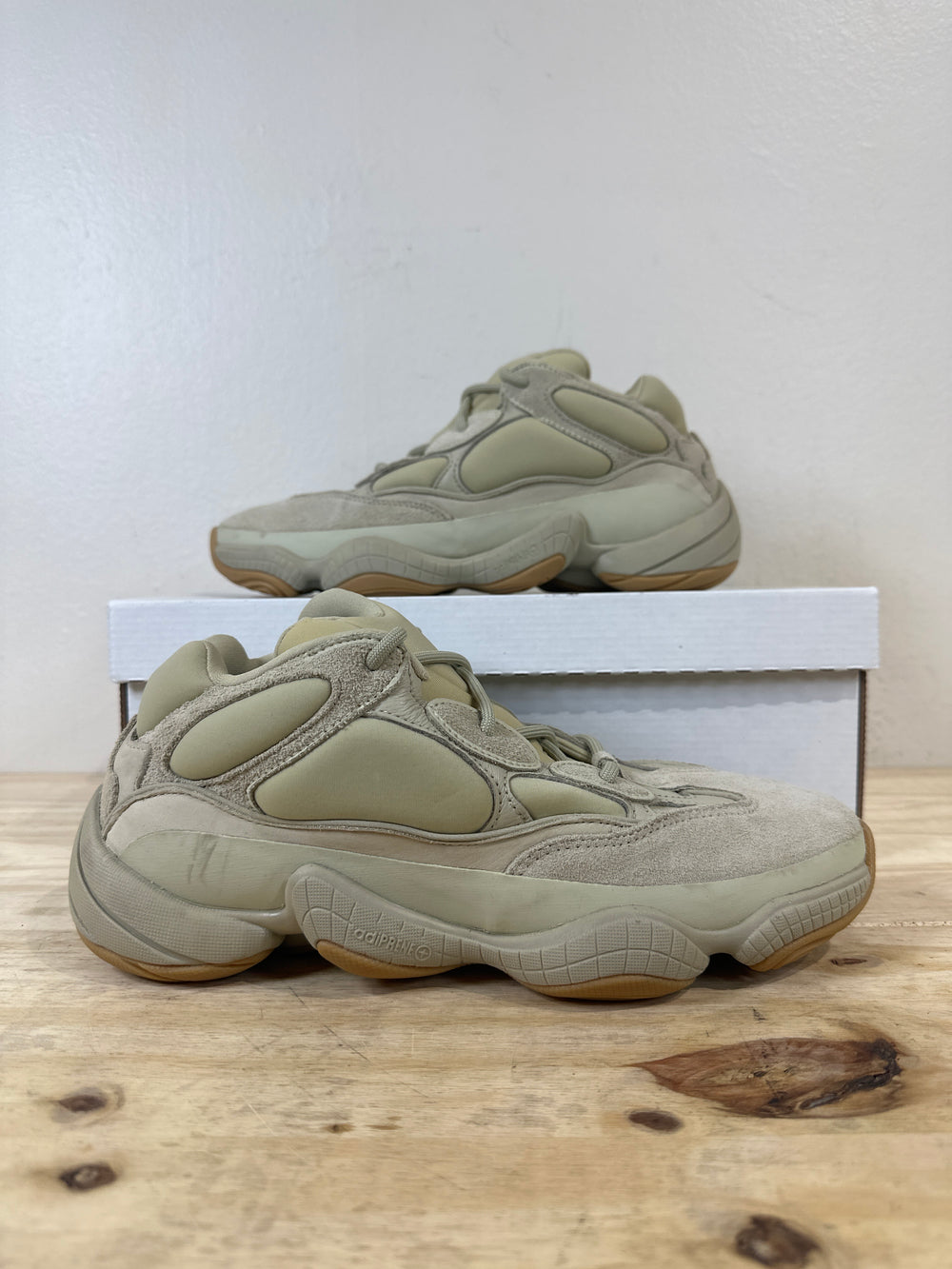 Yeezy 500 Stone Sz 9 DS