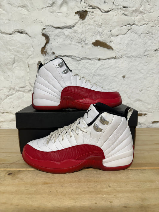 Air Jordan 12 Cherry Sz 5.5Y