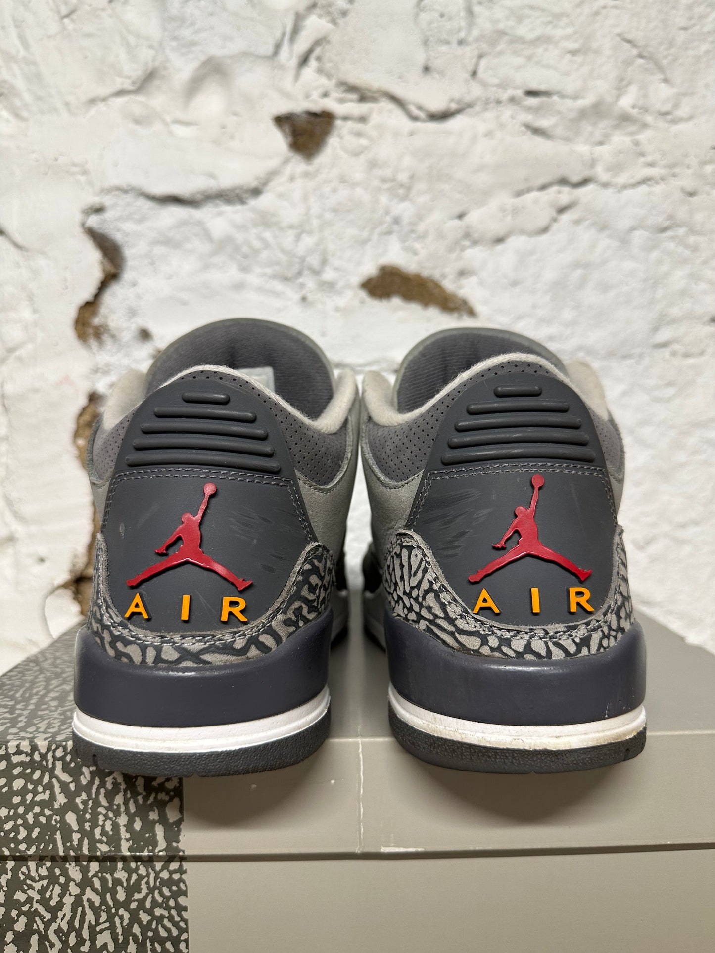 Air Jordan 3 Cool Grey Sz 10