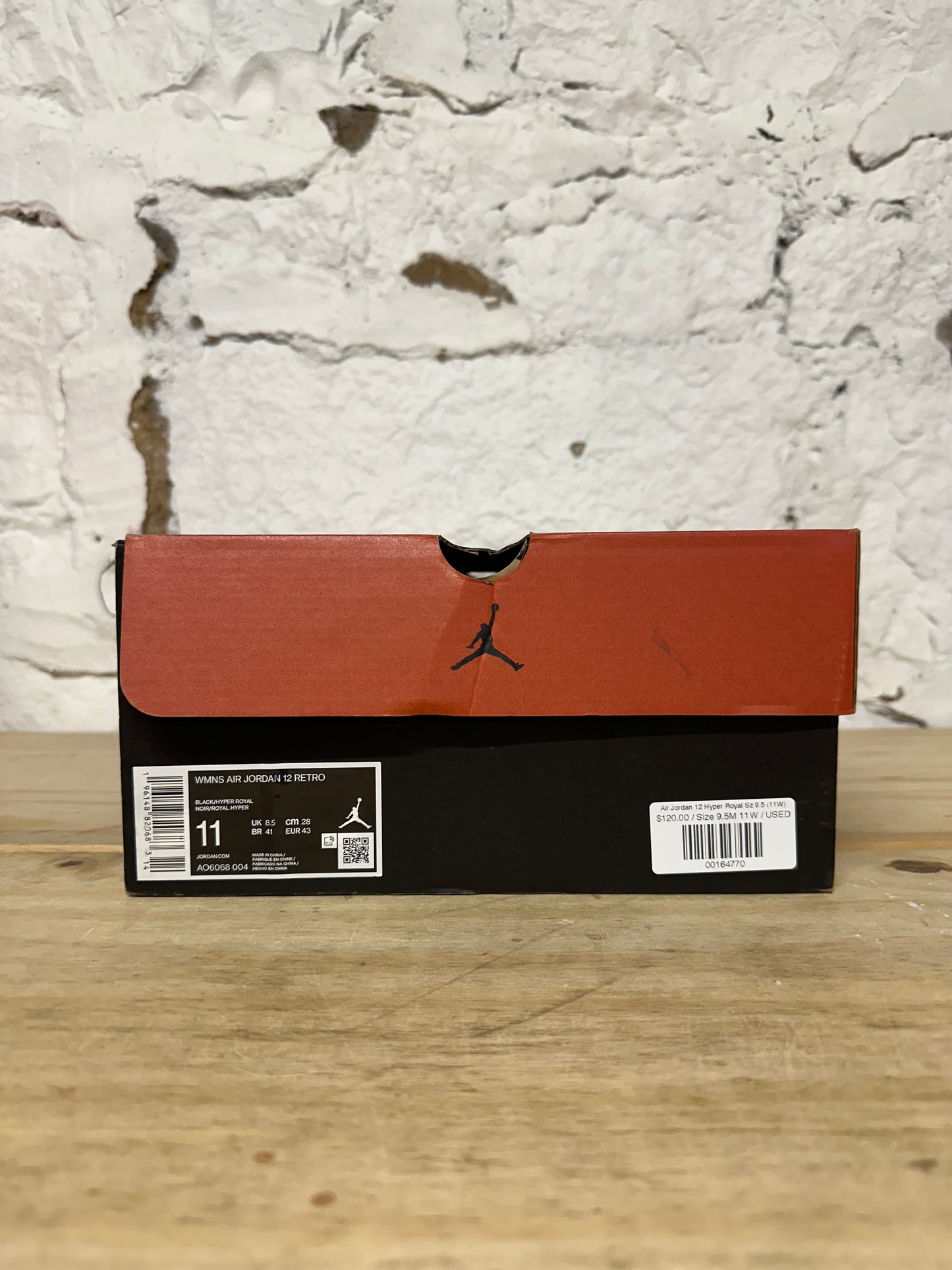 Air Jordan 12 Hyper Royal Sz 9.5 (11W)