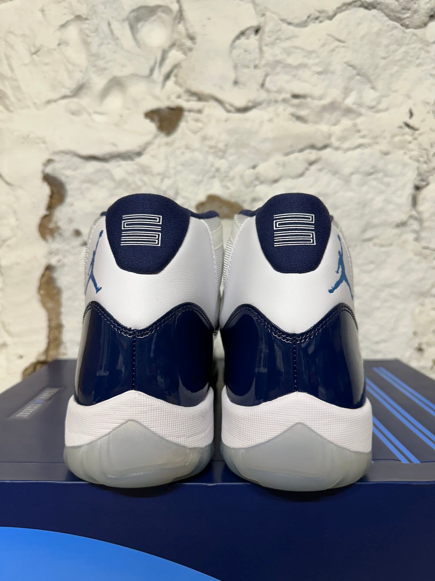 Air Jordan 11 Win Like 82 UNC Sz 14 DS