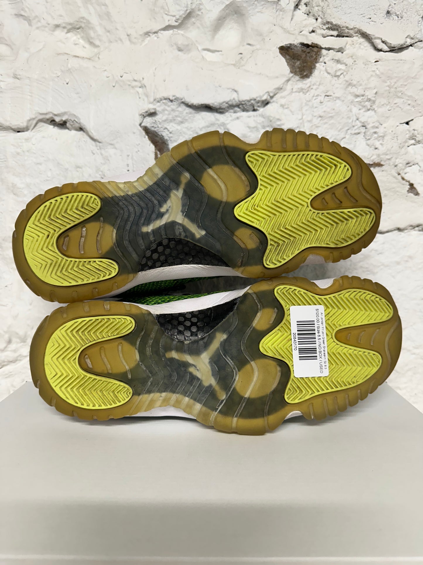 Air Jordan 11 Low Green Snakeskin Sz 8.5