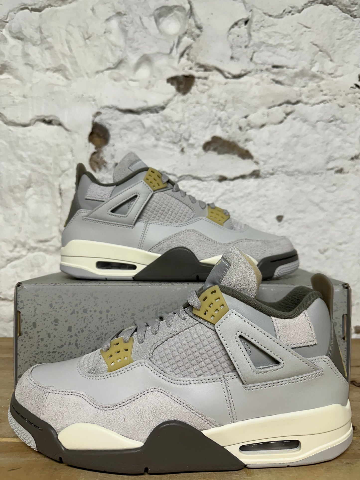 Air Jordan 4 Photon Dust Sz 9 DS