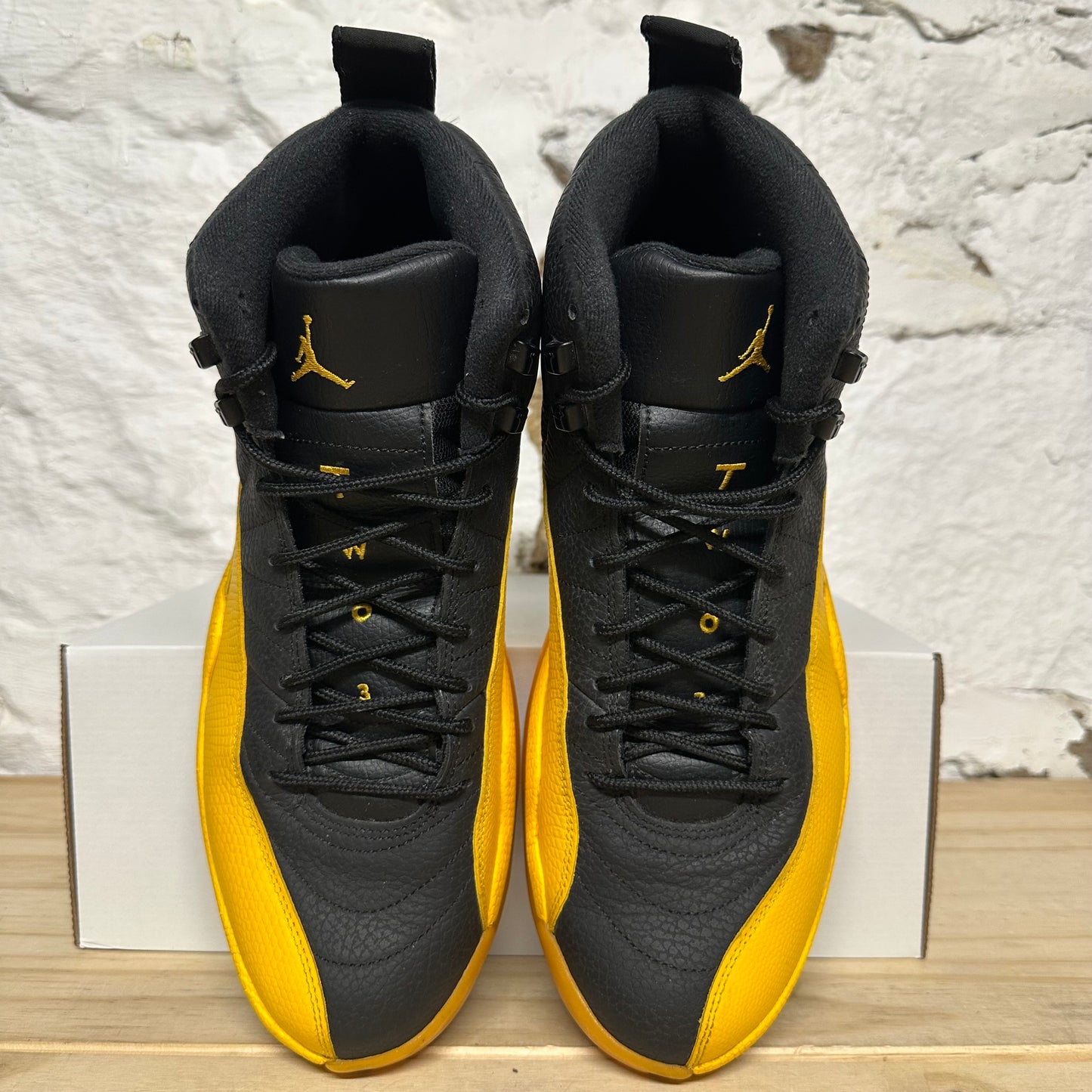 Air Jordan 12 University Gold Sz 12