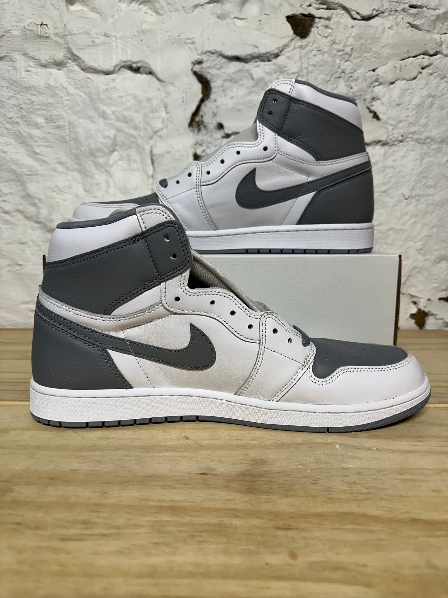 Air Jordan 1 High Stealth Sz 14 DS