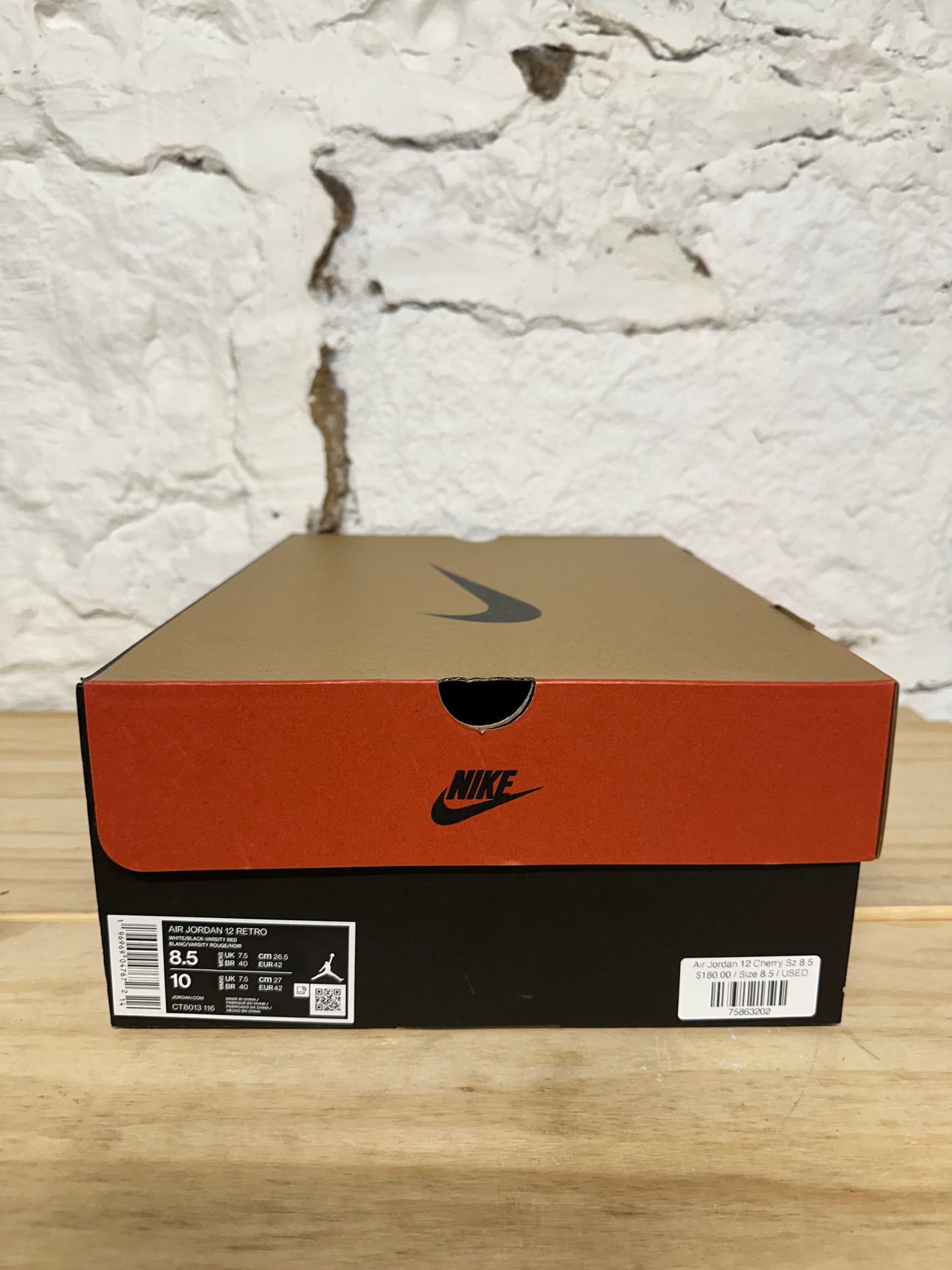 Air Jordan 12 Cherry Sz 8.5