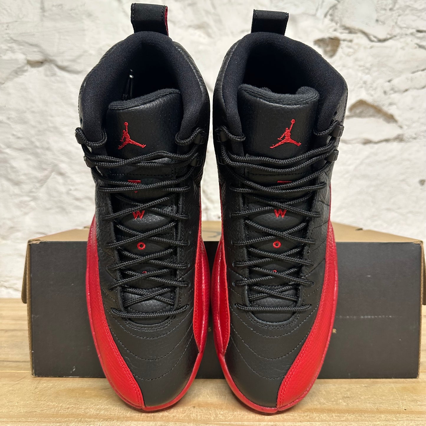 Air Jordan 12 Flu Game (2016) Sz 10.5 DS