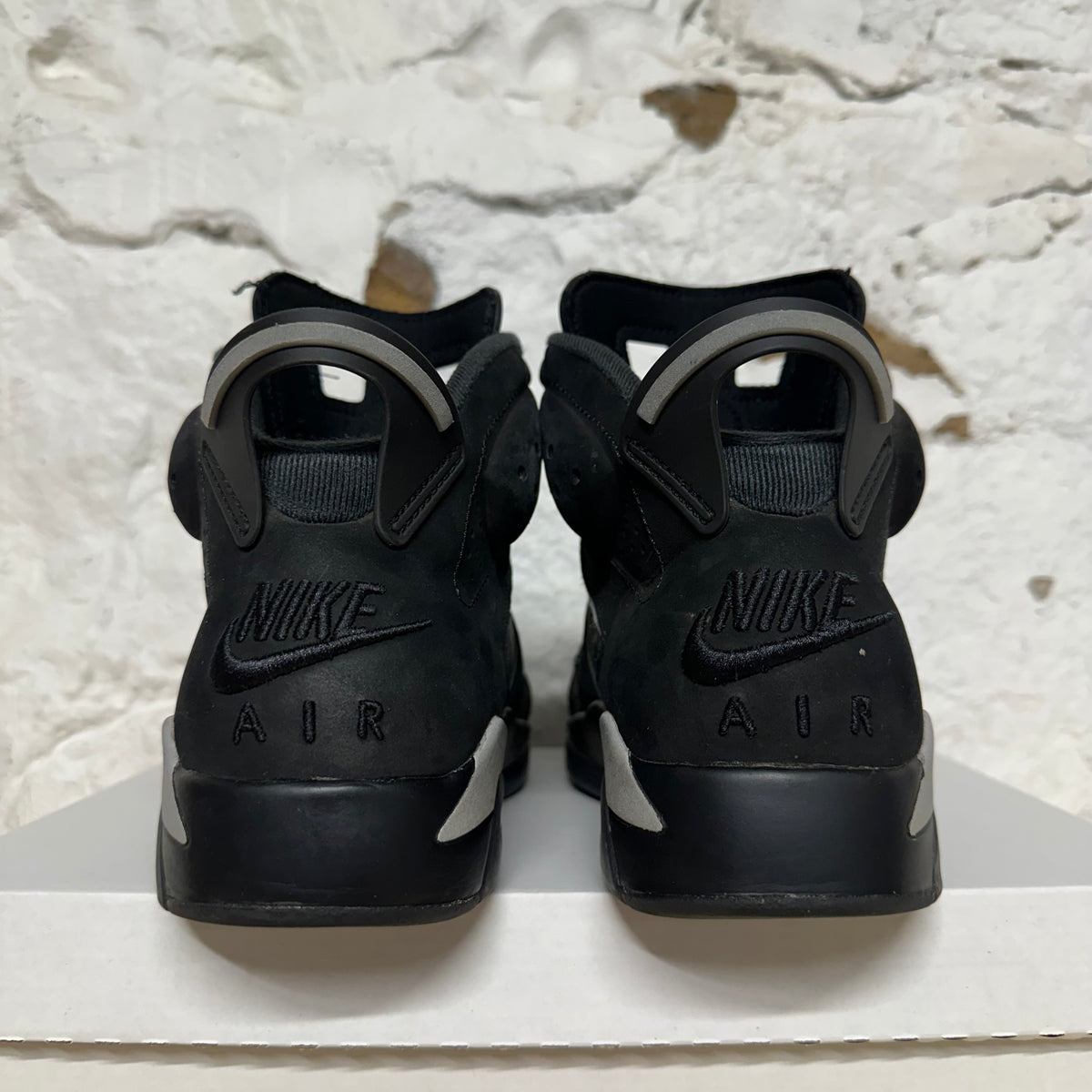 Air Jordan 6 Cap and Gown Sz 8.5