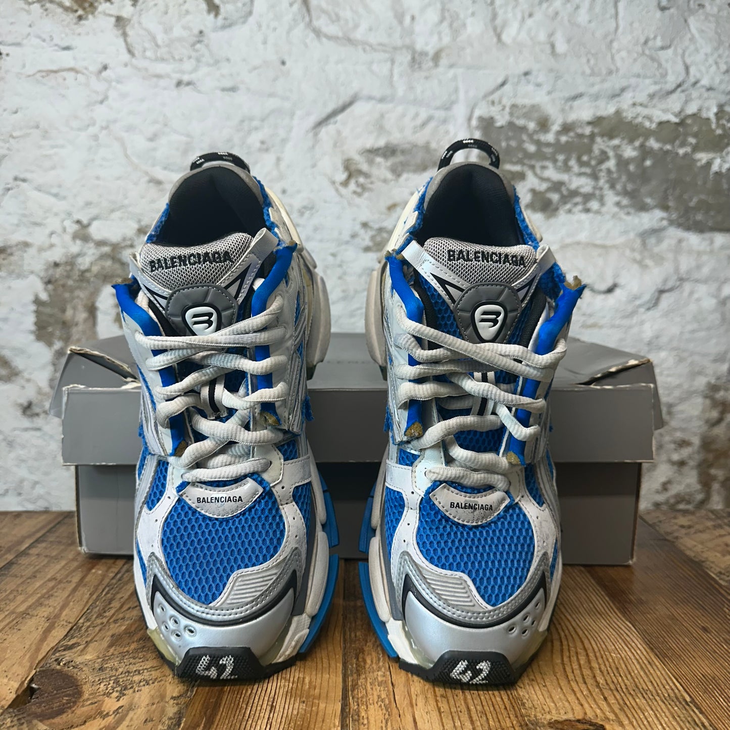 Balenciaga Runner Blue Grey White Sneaker Sz 9 (42)