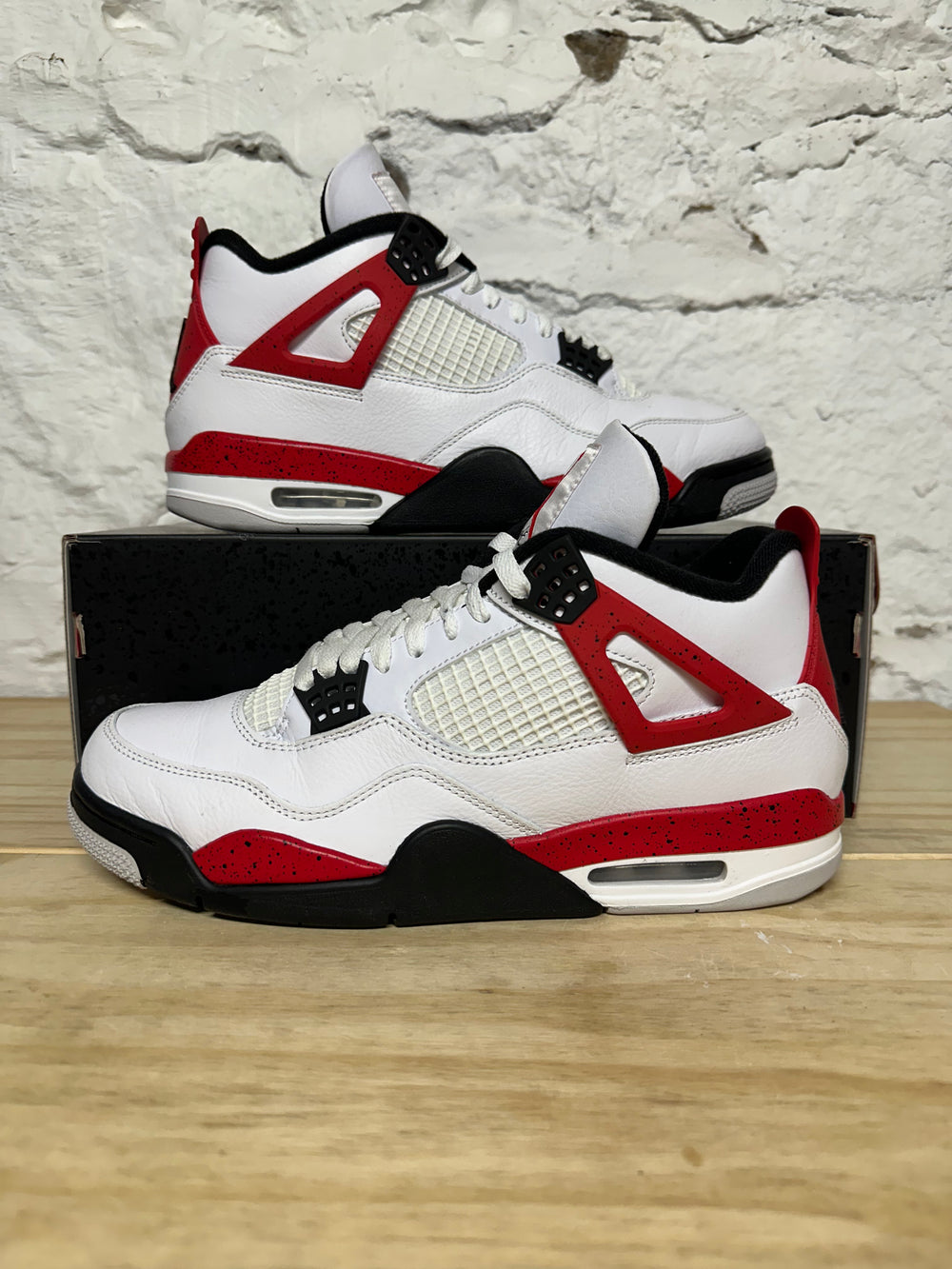 Air Jordan 4 Red Cement Sz 10.5