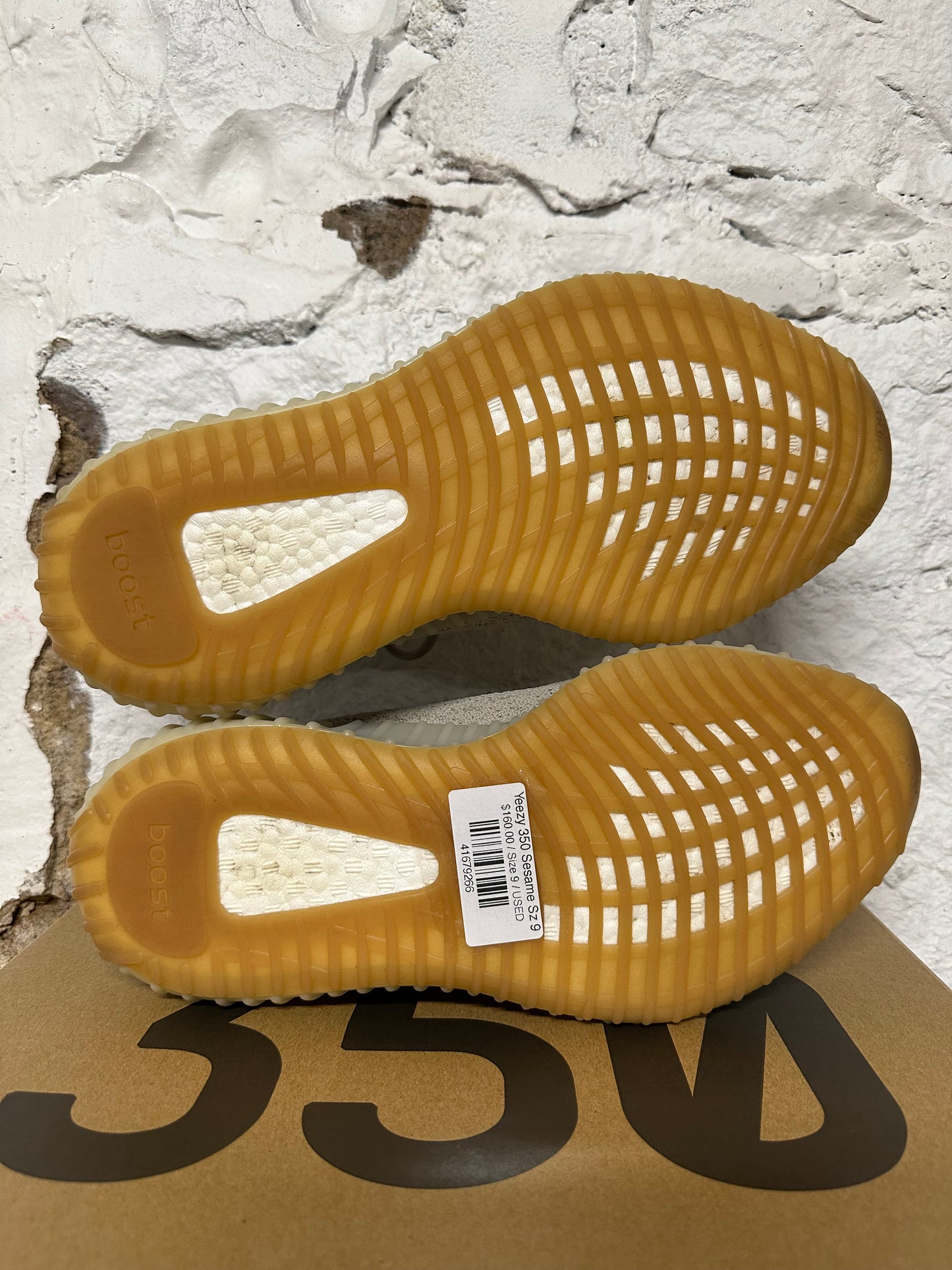 Yeezy 350 V2 Sesame Sz 9