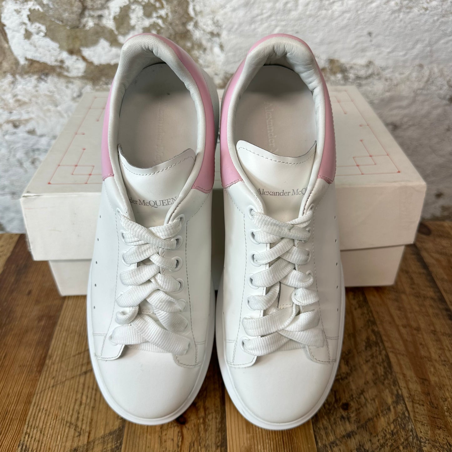 Alexander Mcqueen Pink Tab White Sneaker Sz 9 (42)