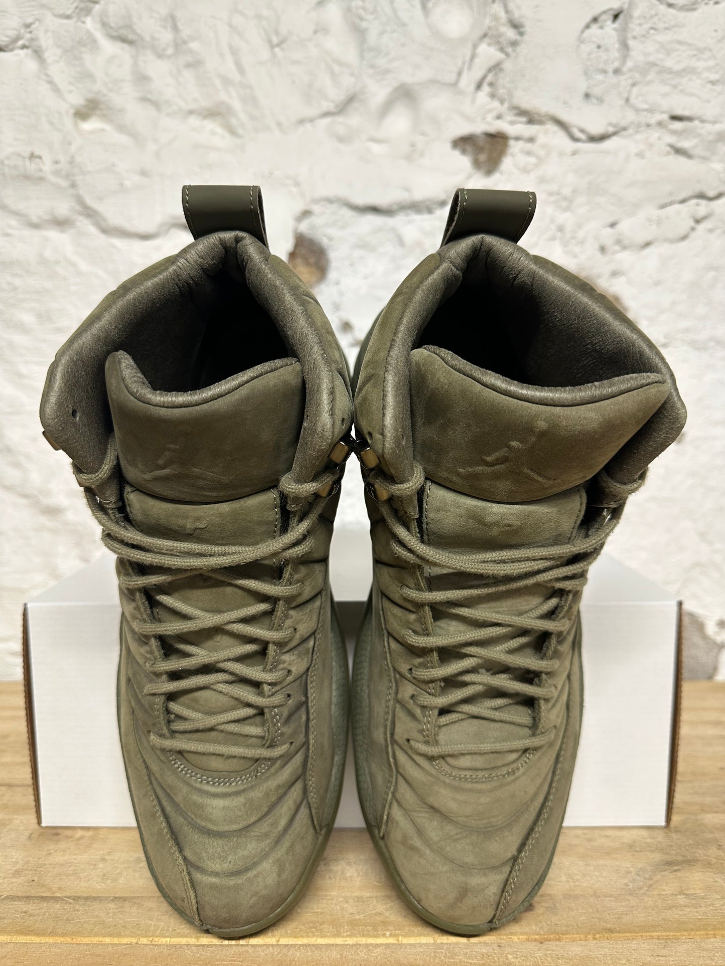 Air Jordan 12 PSNY Olive Sz 10