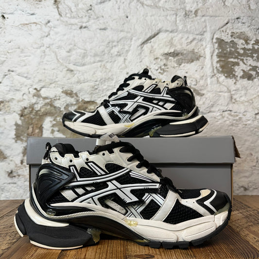 Balenciaga Runner Black White Sneaker Sz 9 (42)