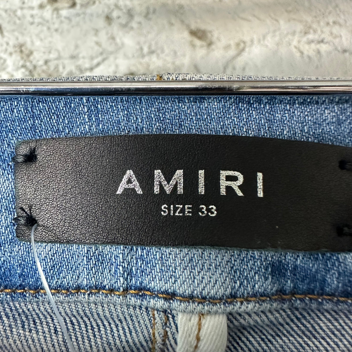 Amiri MX1 Cream Woven Core Logo Blue Denim Jeans Sz 33