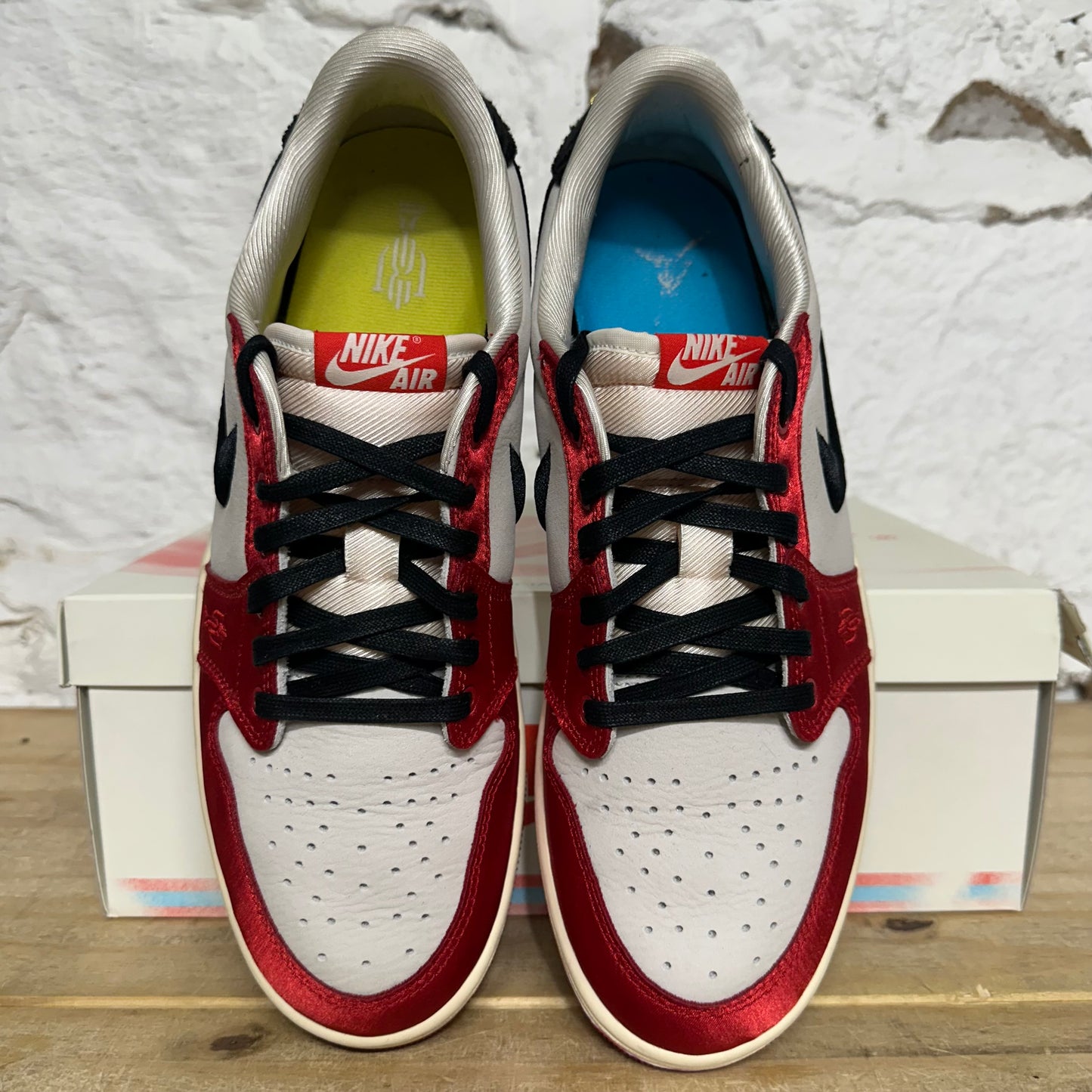 Air Jordan 1 Low Trophy Room Rookie Card Away Sz 10.5