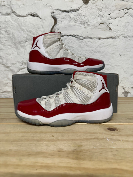Air Jordan 11 High Cherry Sz 5Y