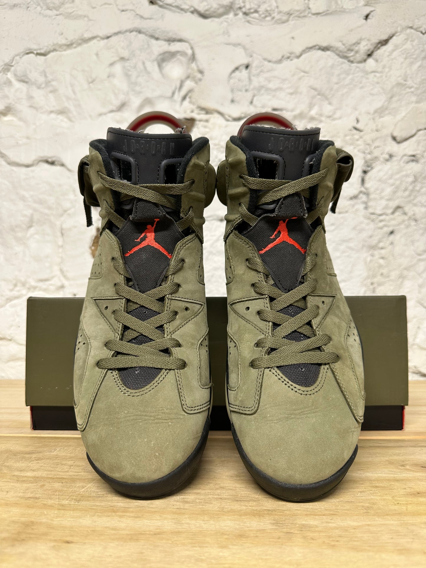 Air Jordan 6 Travis Scott Olive Sz 11.5