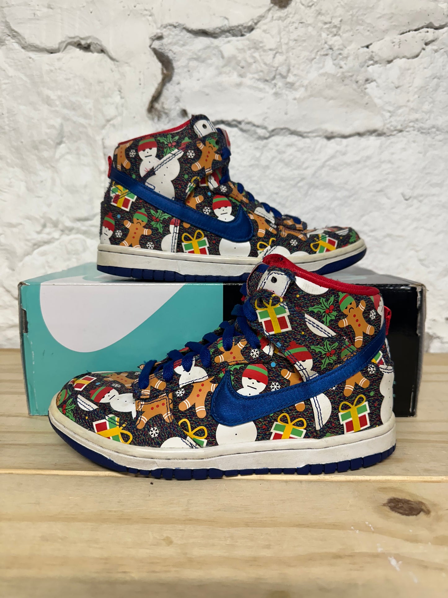 Nike Dunk High Ugly Christmas Sweater Sz 4Y
