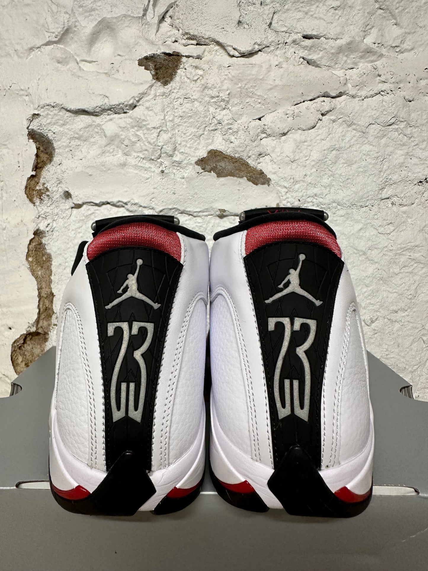 Air Jordan 14 Black Toe Sz 10