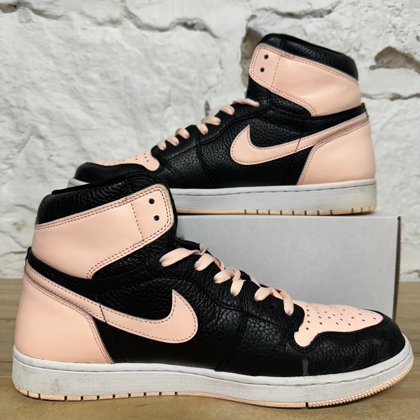 Air Jordan 1 High Crimson Tint Sz 13