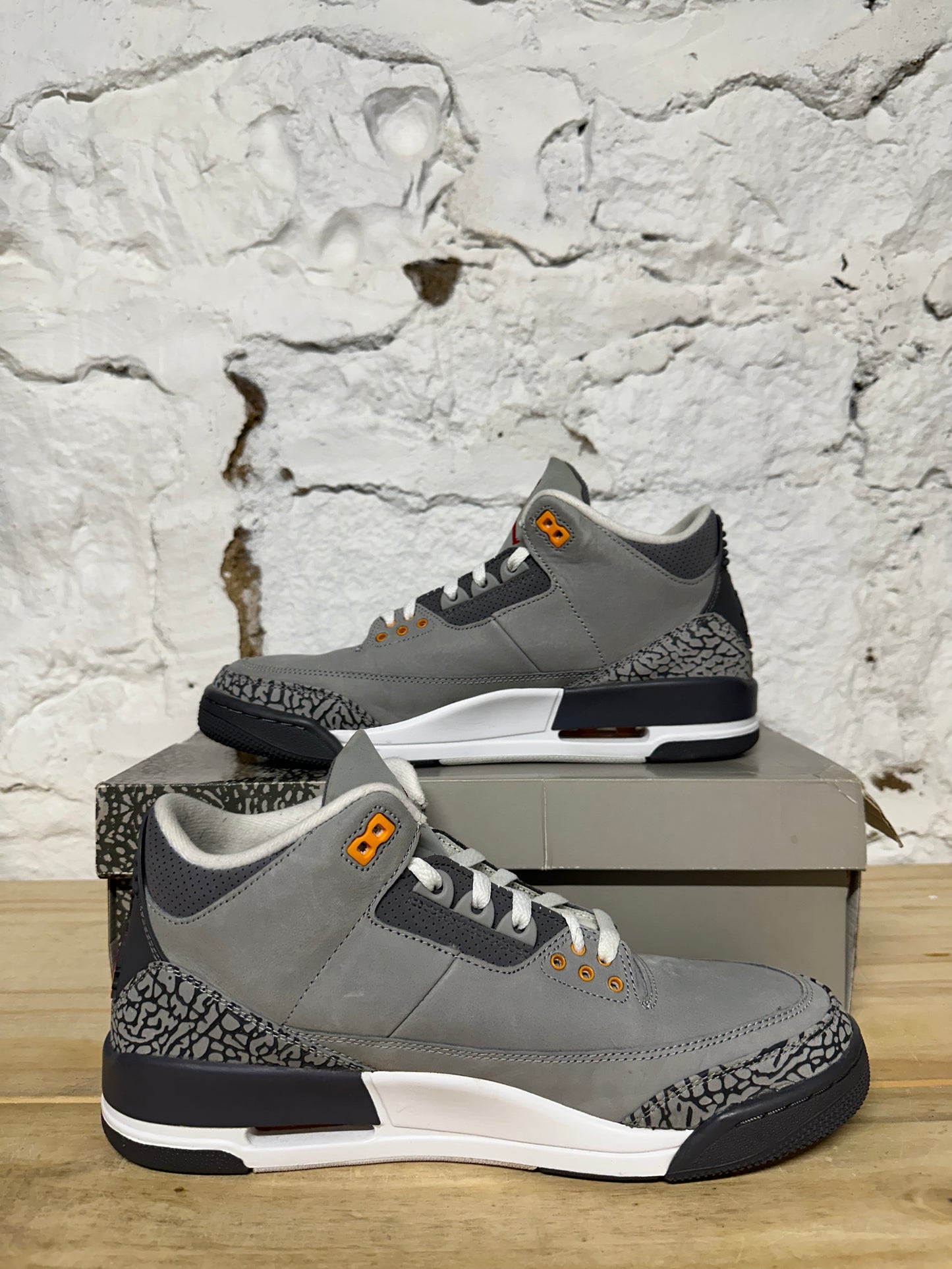 Air Jordan 3 Cool Grey Sz 11