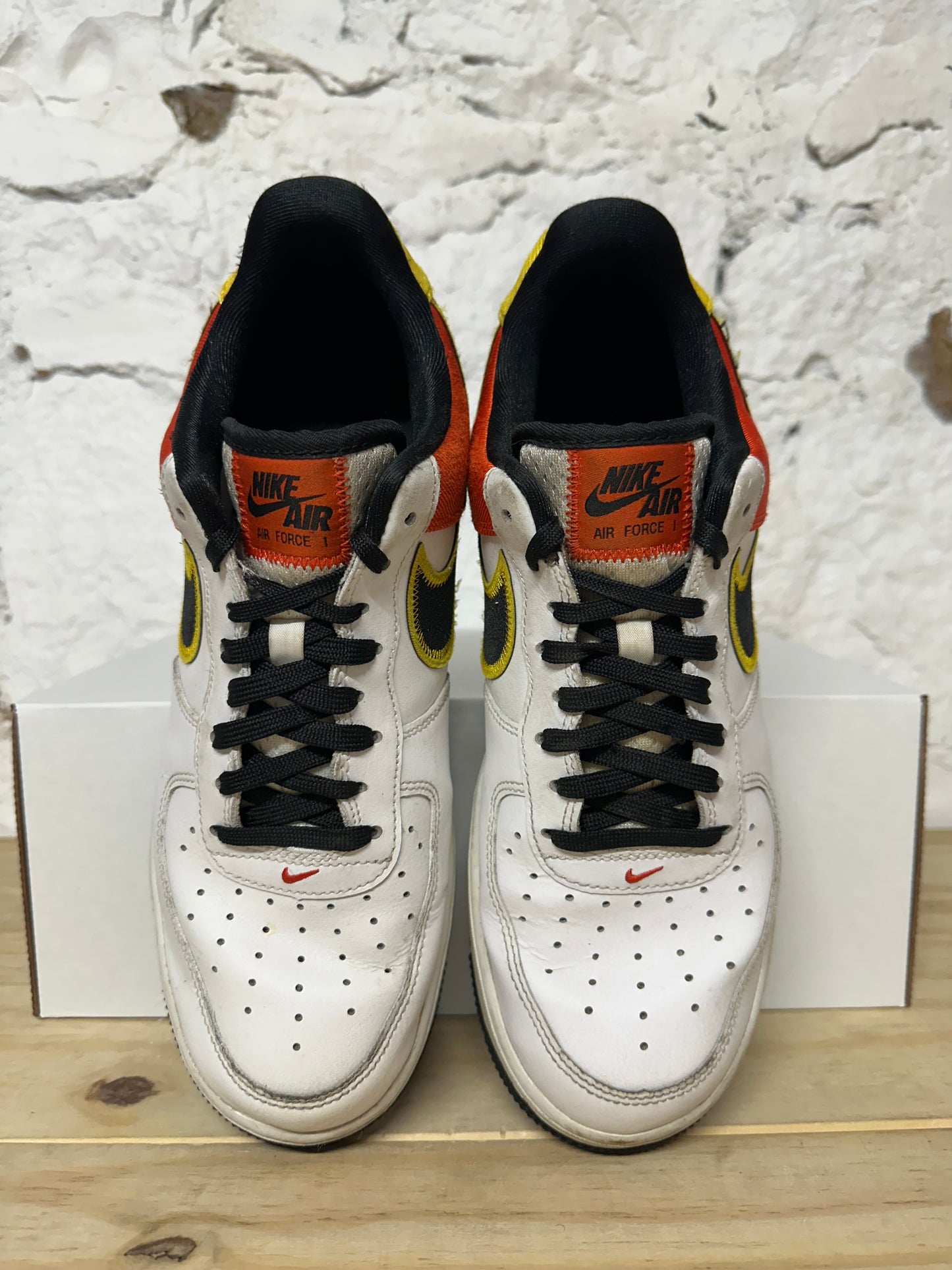 Nike Air Force 1 Low Raygun Sz 9