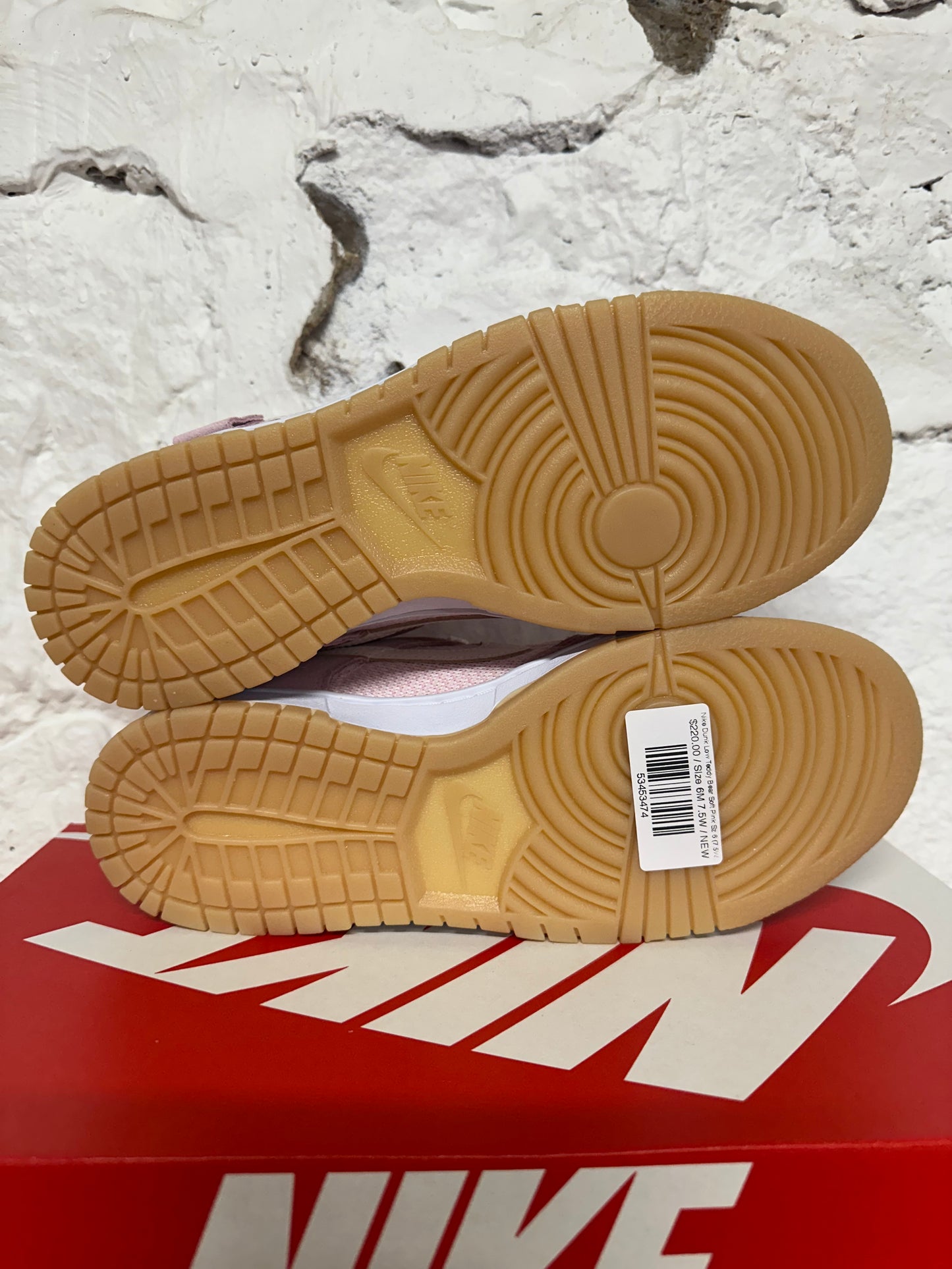 Nike Dunk Low Teddy Bear Soft Pink Sz 6 (7.5W) DS