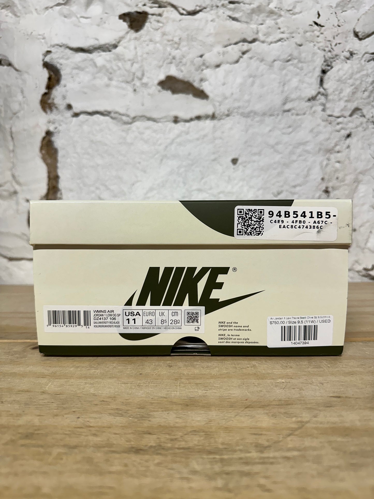 Air Jordan 1 Low Travis Scott Olive Sz 9.5 (11W)