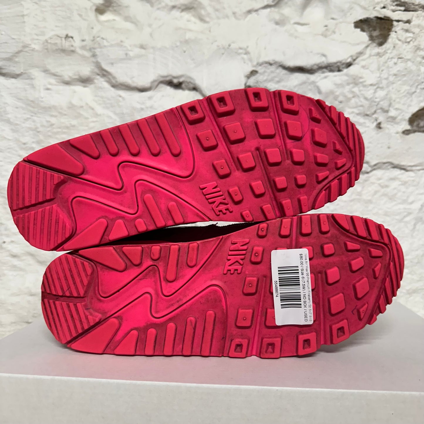 Nike Air Max 90 Premium Fireberry Sz 6 (7.5W)