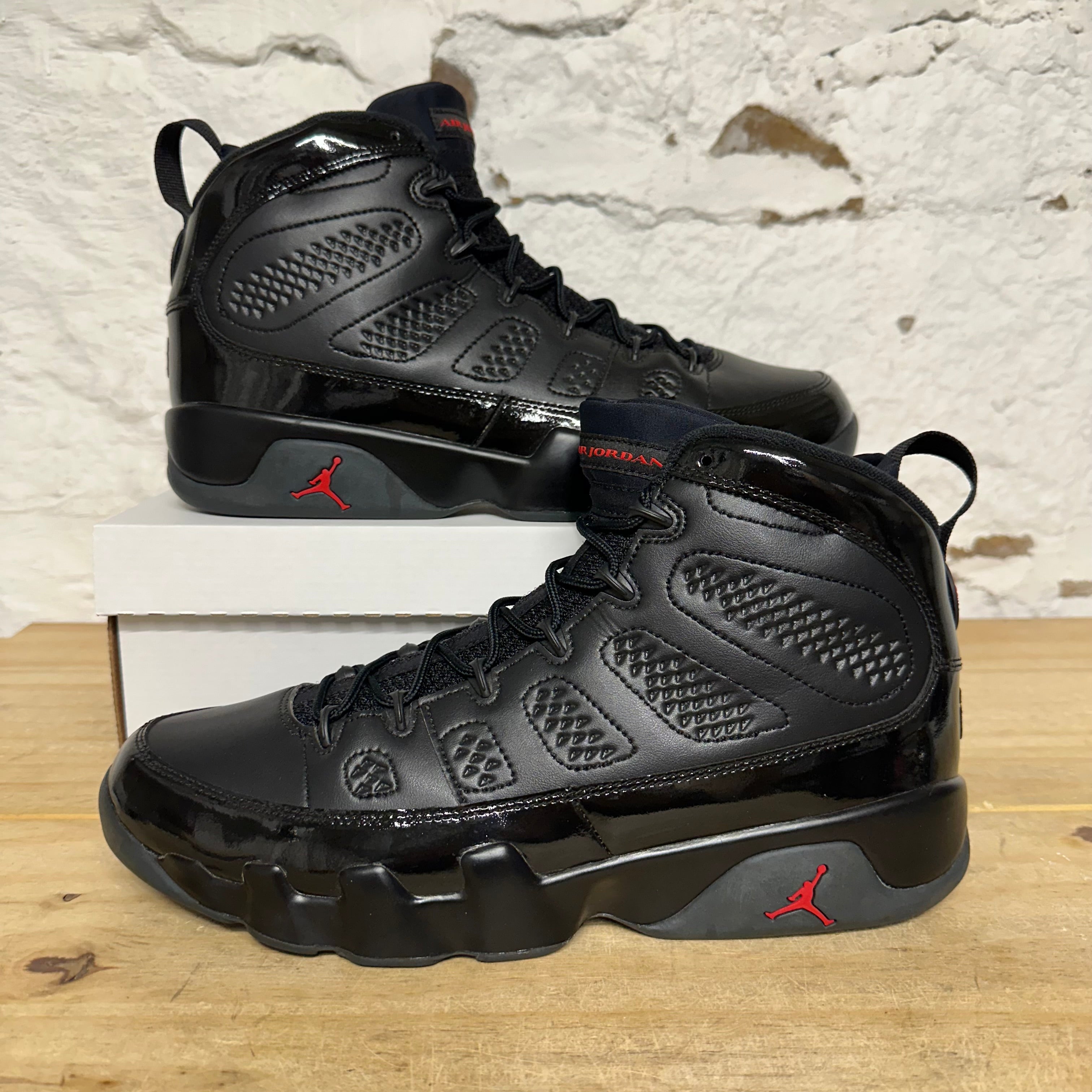 Air Jordan 9 Bred Patent Sz 13